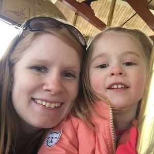 Meet your Posher, Kelly